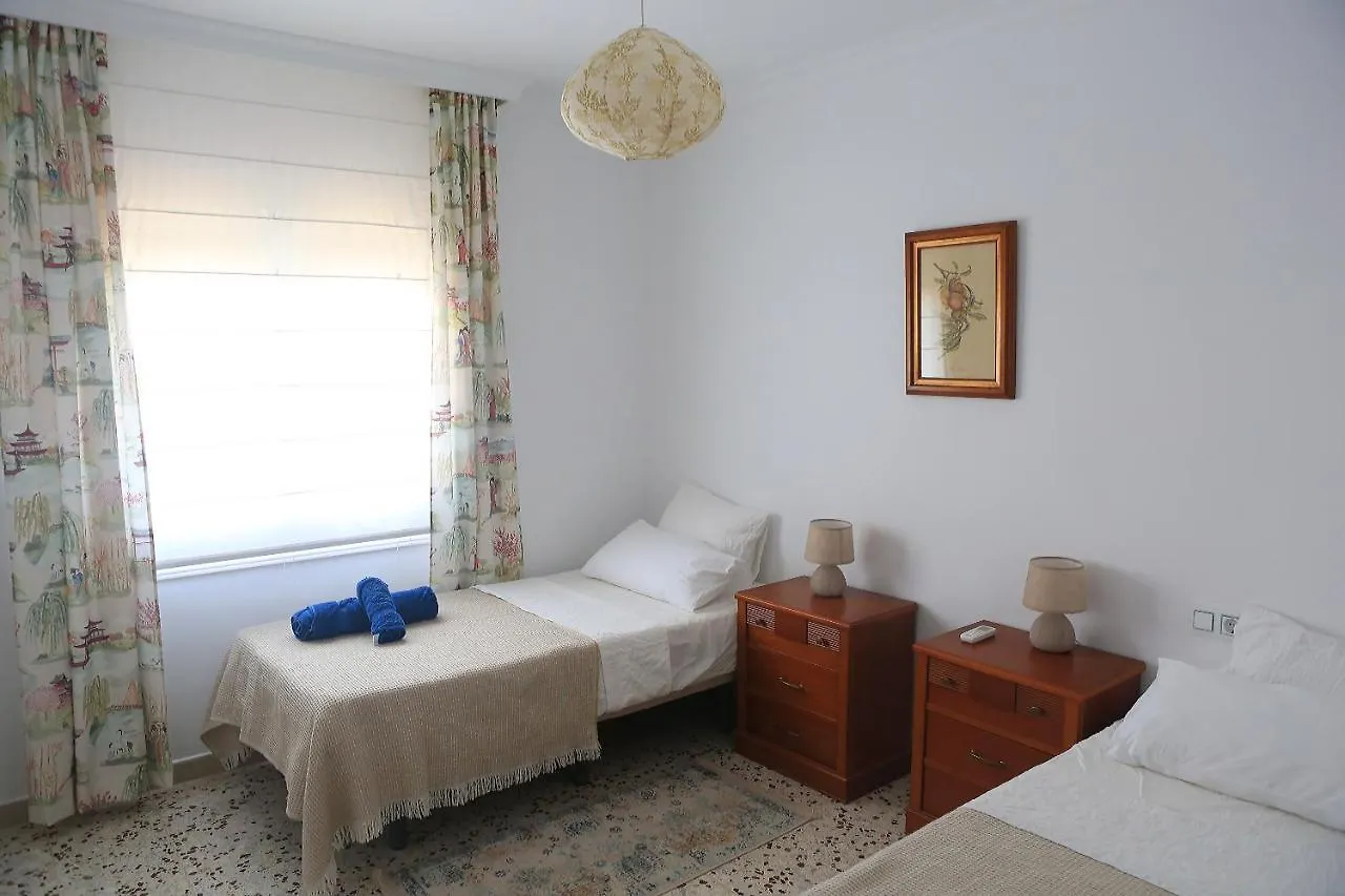 Dom wakacyjny Newly Furnished Cozy House Next To The Beach Calafell Hiszpania
