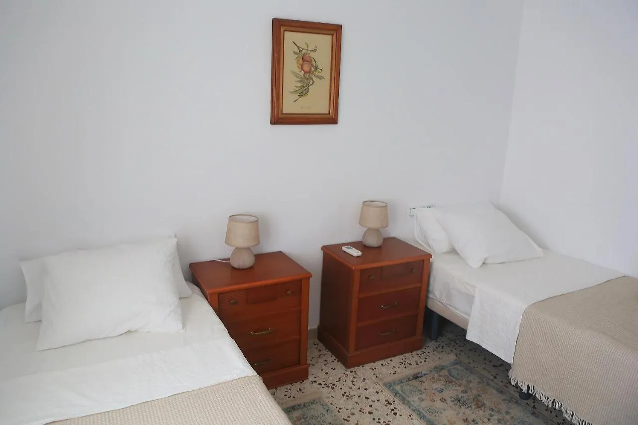Newly Furnished Cozy House Next To The Beach Calafell Dom wakacyjny