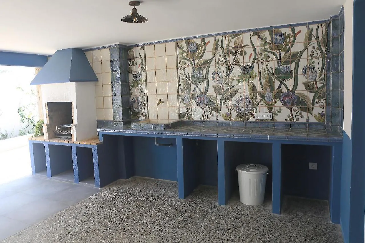 Dom wakacyjny Newly Furnished Cozy House Next To The Beach Calafell