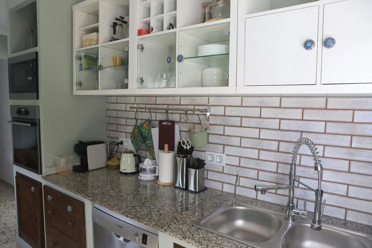 Newly Furnished Cozy House Next To The Beach Calafell Hiszpania