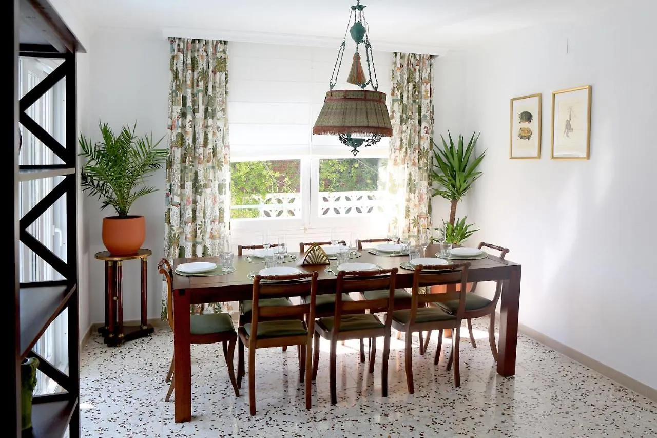 Newly Furnished Cozy House Next To The Beach Calafell 0*,  Hiszpania